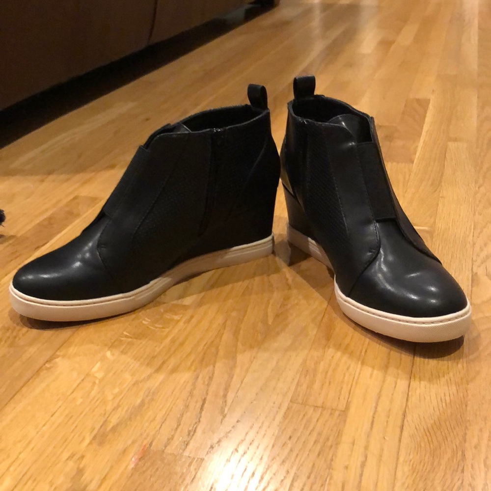 A New Day Women's Kolie Wedge Black Sneakers - NWOT - size 9.5